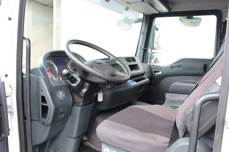 Kabine der Ruthmann Steiger T 330