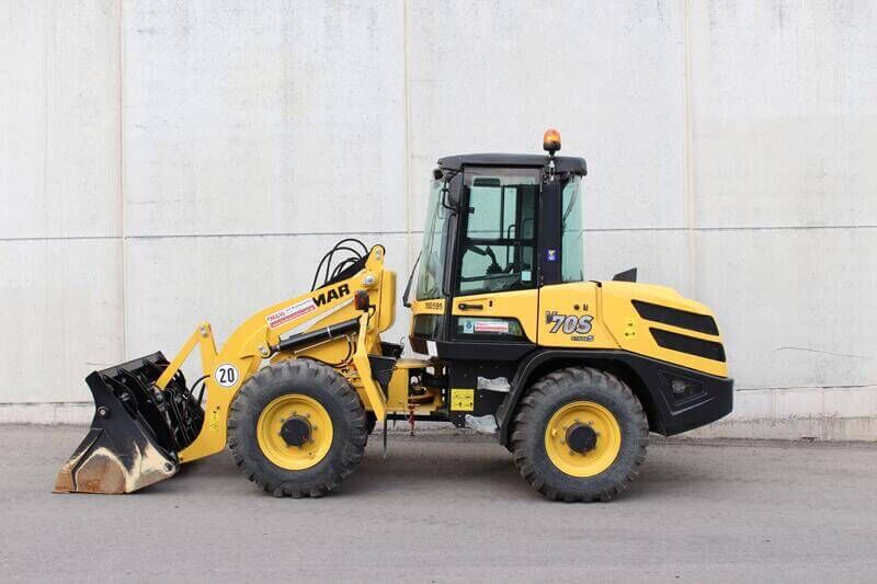 Yanmar V70 Stage 5 Baumaschine links