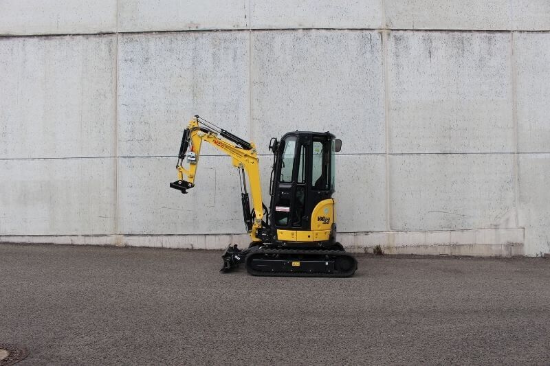 Seitenansicht des Yanmar VIO23-6