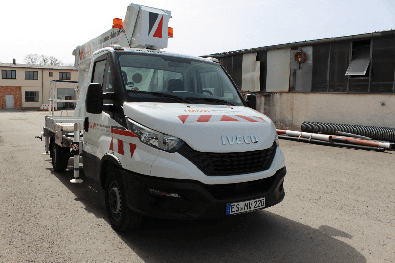 Fahrzeug P 220 BK Hubarbeitsbühne von Palfinger