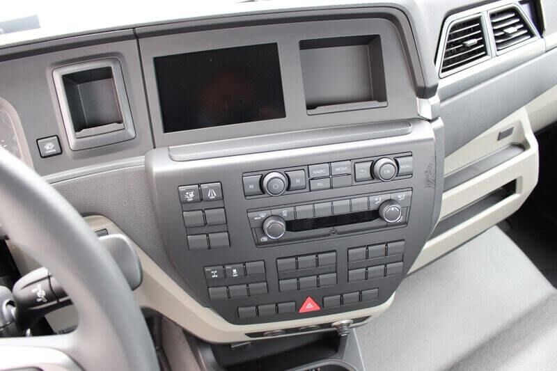 Bedienelemente des MAN TGL 12.220