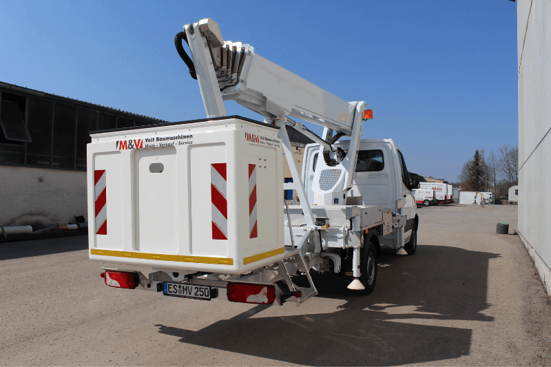 Ansicht hinten der Hubarbeitsbühne P 250 BK