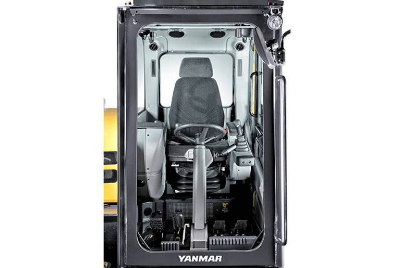 Kabine des Mobilbaggers B75W von Yanmar