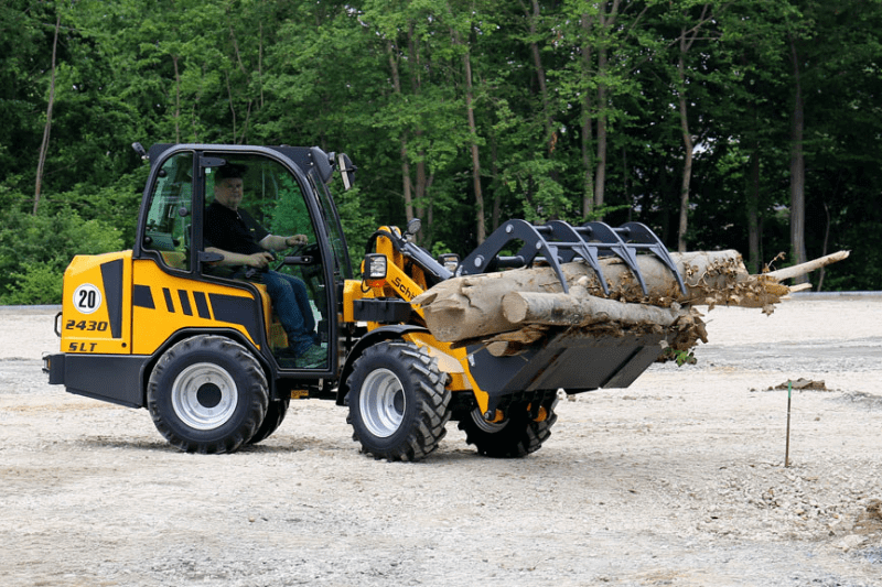 Schäffer Radlader 2430 SLT leistungsstark