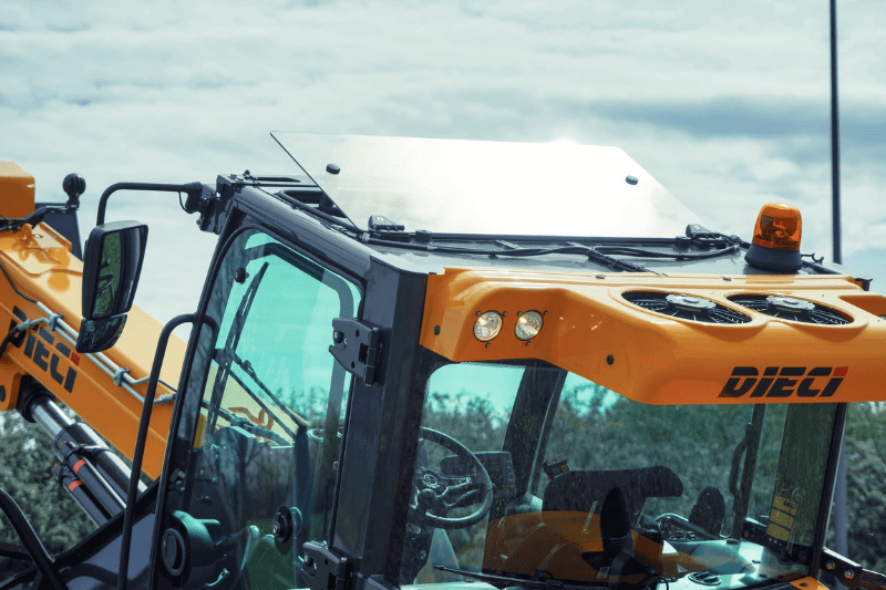 Der Telelader Dieci PIVOT T70 in der Außenansicht