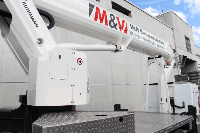 LKW-Arbeitsbühne Ruthmann Steiger T 330