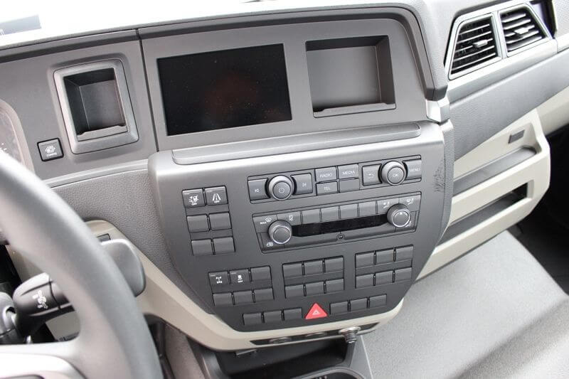 Bedienelemente des MAN TGL 8.160