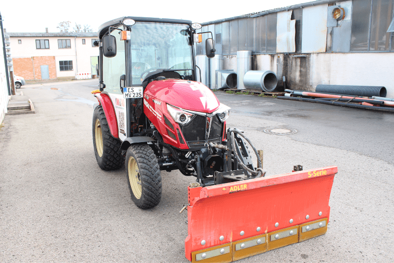 Schneeschaufel Yanmar YT235V-Q Winterdienst